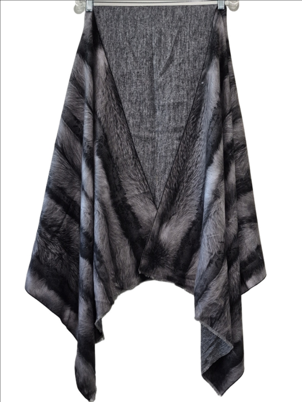 Luxury 100% Cashmere Oversized Blanket Scarf – Gray Silver Fox Fur Print Wrap